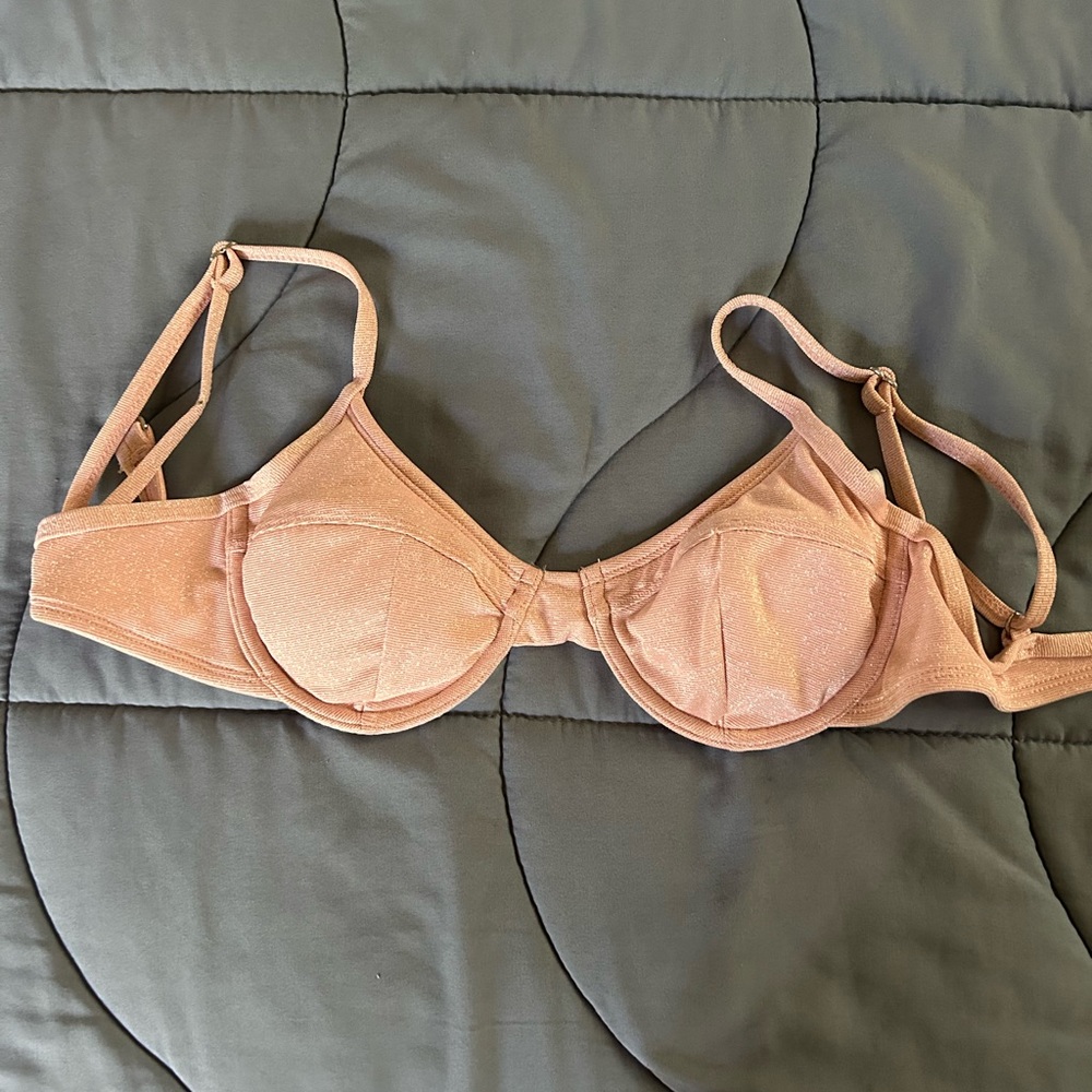 Pink bikini top